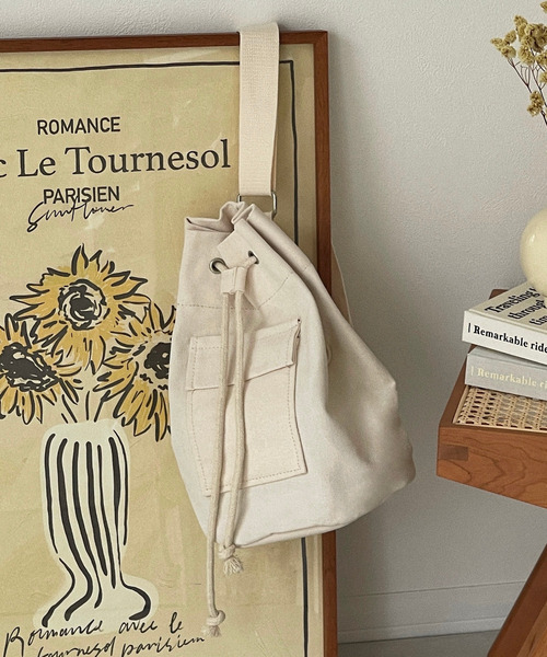 etade（エタード）の「【etade】canvas bucket bag etda22s003（バックパック/リュック・レディース・ブラック/オフホワイト・FREE）」の16枚目の写真