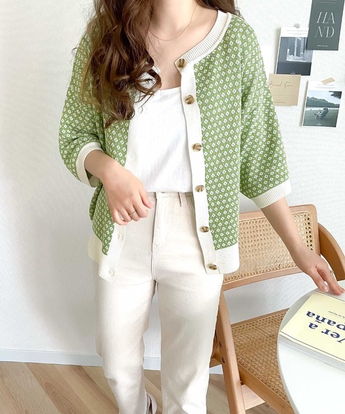 classicalelf（クラシカルエルフ）の「一目惚れ、2wayジャガードニットカーディガン（カーディガン/ボレロ・レディース・ブラック/ベージュ/パープル/ブルー/グリーン/キャメル・SMALL/MEDIUM/LARGE/X-LARGE）」の20枚目の写真