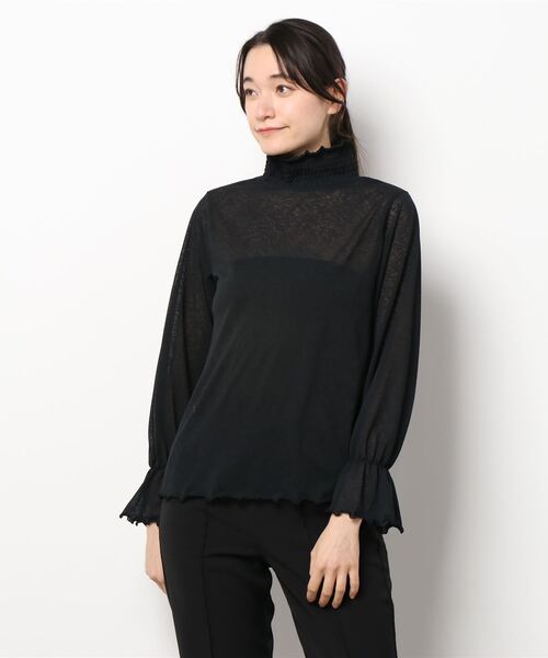 Te chichi(テチチ)の「シャーリングネックシアーカットソー(Tシャツ/カットソー・レディース・ブラック/ベージュ/オフホワイト・フリ-)」の3枚目の写真