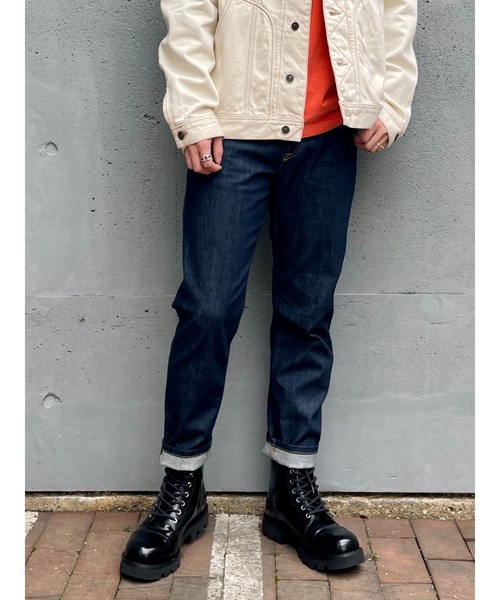 DIESEL(ディーゼル)の「DIESEL SS22 メンズ デニムパンツ テーパード サステナブル(デニムパンツ・メンズ・インディゴブルー・33inch/28inch/30inch/26inch/29inch/34inch/27inch/31inch/32inch/36inch)」の17枚目の写真