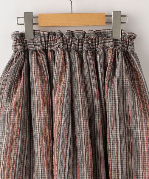 SHIPS（シップス）の「SHIPS KIDS:リバーシブル ストライプ ギャザー スカート(140～150cm)（スカート・キッズ・ライトグレー/ブラウン系その他・140/150）」の5枚目の写真