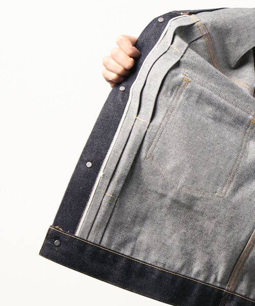LEVI'S VINTAGE CLOTHING(リーバイスビンテージクロージング)の「LEVI'S VINTAGE CLOTHING/リーヴァイス ヴィンテージ クロージング/1953 TYPE Ⅱ JACKET/デニムジャケット(デニムジャケット・メンズ・インディゴブルー・SMALL/MEDIUM/LARGE/X-LARGE)」の2枚目の写真
