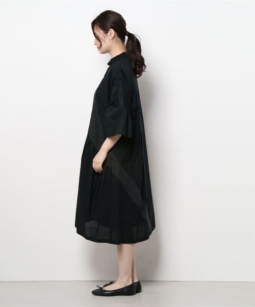 gomme（ゴム）の「コットンローン ハイネックワンピース（ドレス