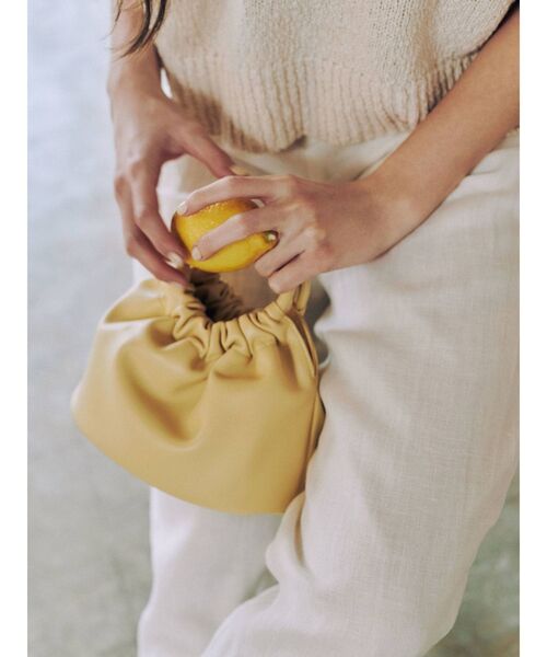 Ungrid（アングリッド）の「ギャザーハンドミニバッグ（ハンドバッグ・レディース・ブラック/オフホワイト/ピンク/イエロー/オレンジ・FREE）」の16枚目の写真