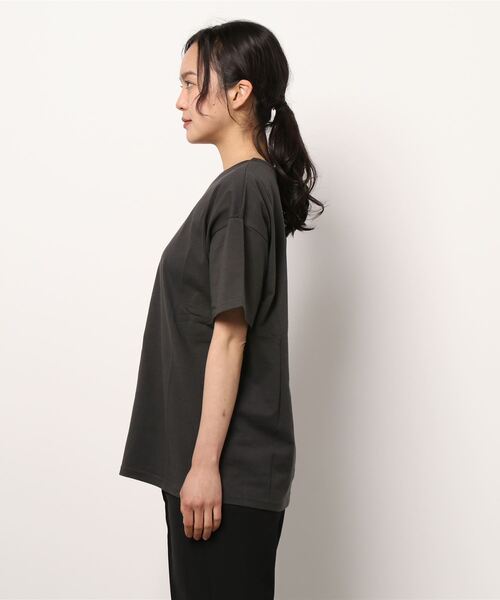 Samansa Mos2（サマンサ モスモス）の「ロゴプリントアソートTシャツ（Tシャツ/カットソー・レディース・オフホワイト/チャコール/キナリ・ﾌﾘ-）」の4枚目の写真