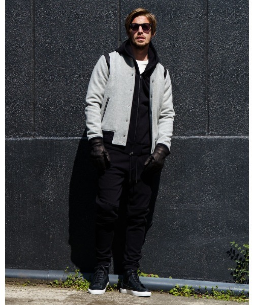 wjk（ダヴルジェイケイ）の「leather groves（手袋・メンズ・ブラック/ネイビー・FREE）」の3枚目の写真