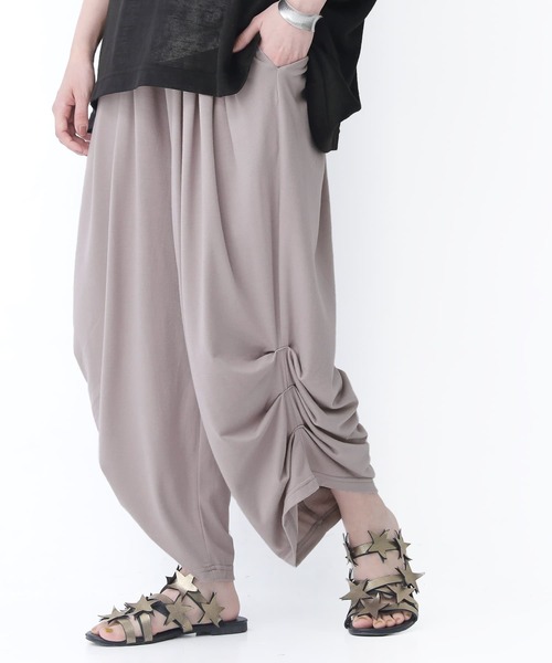 n'OrLABEL（ノアールレーベル）の「【廃盤】『ドレープタックパンツ』（その他パンツ・レディース・ライトグレー/ブラック/ダークブルー・FREE）」の3枚目の写真