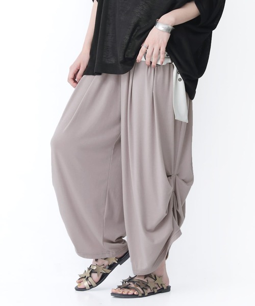 n'OrLABEL（ノアールレーベル）の「【廃盤】『ドレープタックパンツ』（その他パンツ・レディース・ライトグレー/ブラック/ダークブルー・FREE）」の4枚目の写真