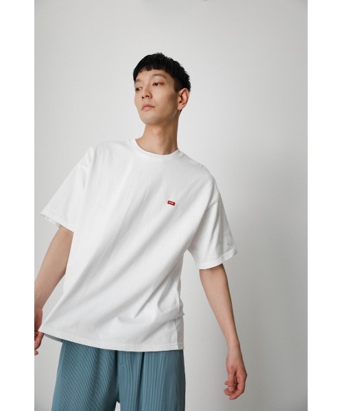 AZUL by moussy(アズールバイマウジー)の「AZUL BOX LOGO TEE/アズールボックスロゴTシャツ(Tシャツ/カットソー・メンズ・ホワイト/ライトブルー/ブラック・MEDIUM/SMALL/LARGE)」の7枚目の写真