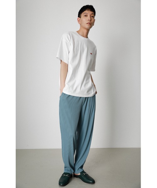 AZUL by moussy(アズールバイマウジー)の「AZUL BOX LOGO TEE/アズールボックスロゴTシャツ(Tシャツ/カットソー・メンズ・ホワイト/ライトブルー/ブラック・MEDIUM/SMALL/LARGE)」の8枚目の写真