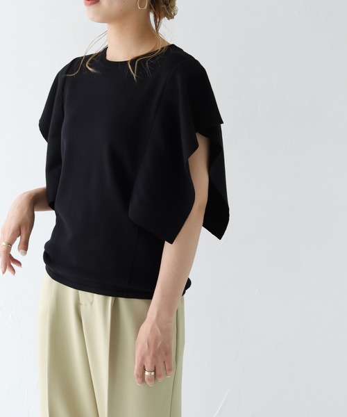 HER CLOSET(ハークローゼット)の「【cheriella】WEB限定フレアスリーブニットプルオーバー(ニット/セーター・レディース・ホワイト/ブラック/ピンク/ブルー/ライトグリーン・M)」の3枚目の写真