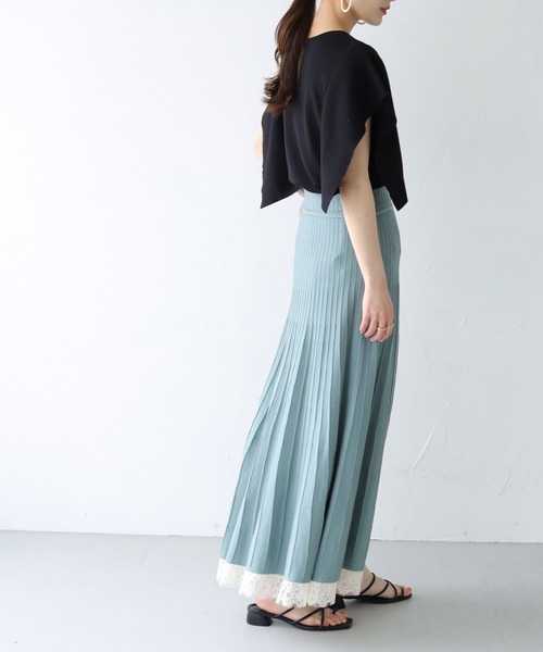 HER CLOSET(ハークローゼット)の「【cheriella】WEB限定フレアスリーブニットプルオーバー(ニット/セーター・レディース・ホワイト/ブラック/ピンク/ブルー/ライトグリーン・M)」の16枚目の写真