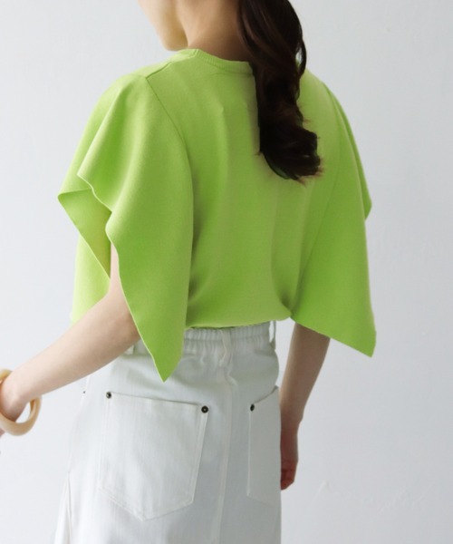 HER CLOSET(ハークローゼット)の「【cheriella】WEB限定フレアスリーブニットプルオーバー(ニット/セーター・レディース・ホワイト/ブラック/ピンク/ブルー/ライトグリーン・M)」の19枚目の写真