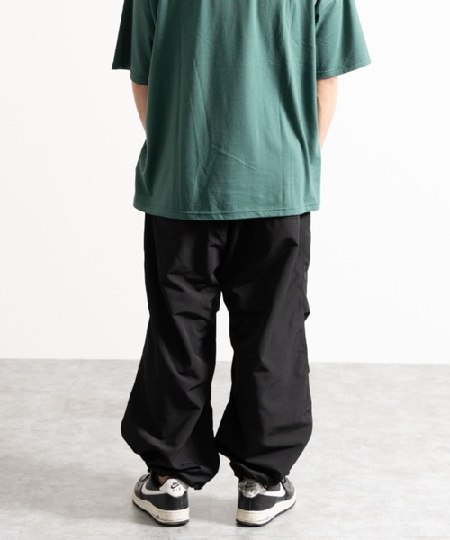 NYLAUS（ナイラス）の「別注 ルーズ スノー パンツ（チノパンツ・メンズ・ホワイト/ブラック/レッド/イエロー/オレンジ/グリーン・LL/L/M）」の20枚目の写真