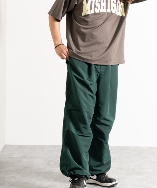 NYLAUS（ナイラス）の「別注 ルーズ スノー パンツ（チノパンツ・メンズ・ホワイト/ブラック/レッド/イエロー/オレンジ/グリーン・LL/L/M）」の12枚目の写真