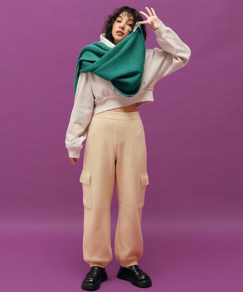 CITEN（シテン）の「＜CITEN＞起毛裏毛 クロップド スウェット（スウェット・レディース・ライトグレー/パープル/ダークグレー・FREE）」の4枚目の写真