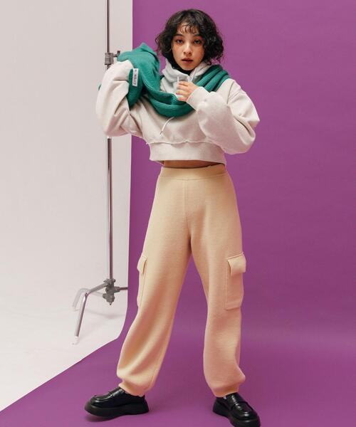 CITEN（シテン）の「＜CITEN＞起毛裏毛 クロップド スウェット（スウェット・レディース・ライトグレー/パープル/ダークグレー・FREE）」の5枚目の写真