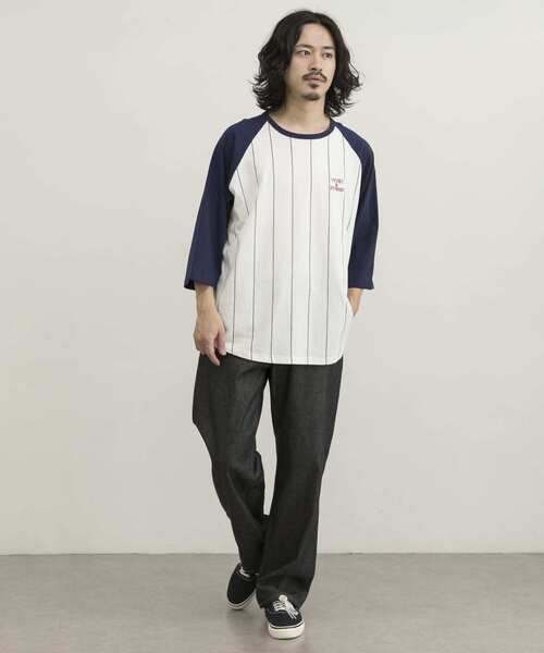 URBAN RESEARCH(アーバンリサーチ)の「URBAN RESEARCH iD ストライプラグランLOGO Tシャツ(Tシャツ/カットソー・メンズ・ホワイト系その他/グレー系その他・LARGE/MEDIUM)」の7枚目の写真