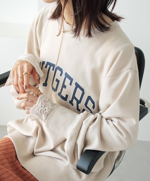 Crisp(クリスプ)の「”RUTGERS”オーバースウェット(スウェット・レディース・オレンジ/グリーン/アイボリー・FREE)」の2枚目の写真