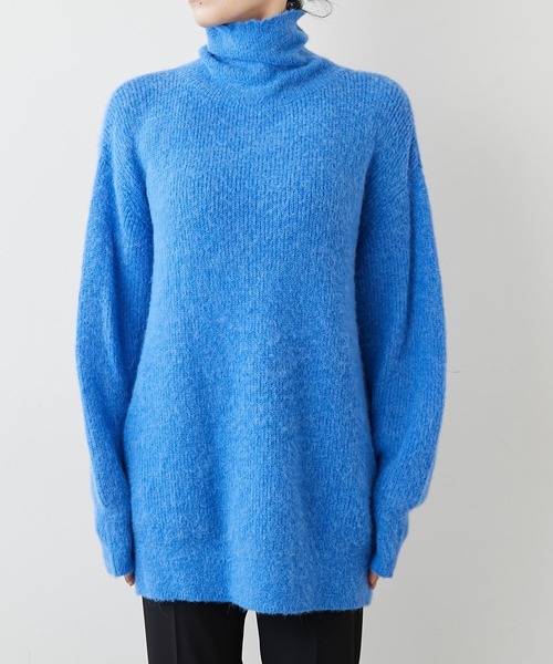 アルパカ混タートルニット