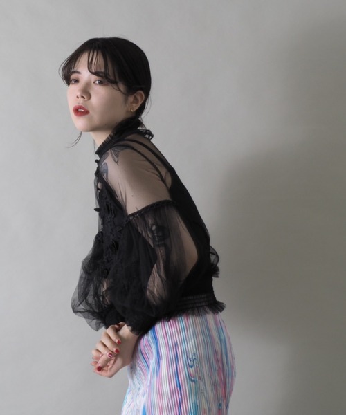 Bloom Closet（ブルームクローゼット）の「ヴィンテージレースチュールハイネックプルオーバー（シャツ/ブラウス・レディース・ブラック/パープル/グレー/ブルー/アイボリー・FREE）」の10枚目の写真