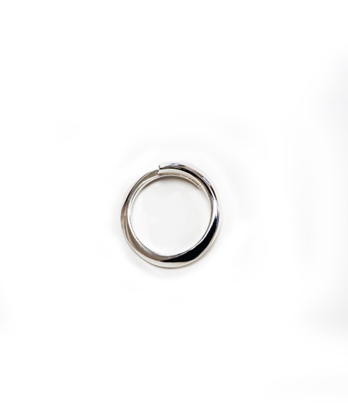 Ayler(アイラー)の「【Ayler】twist ring ツイストリング Ay-027(リング・メンズ・シルバー×ブラック・17号/15号)」の5枚目の写真