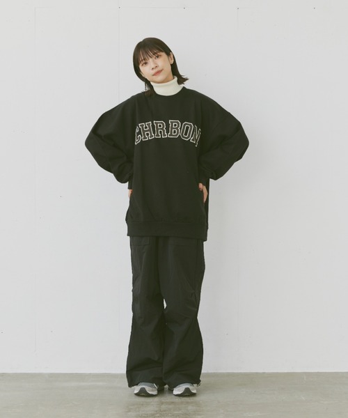 flaner（フラネ）の「Loose college logo sweat/ルーズカレッジロゴスウェット（スウェット・レディース・ブラック/グレー/ネイビー・MEDIUM/LARGE）」の9枚目の写真