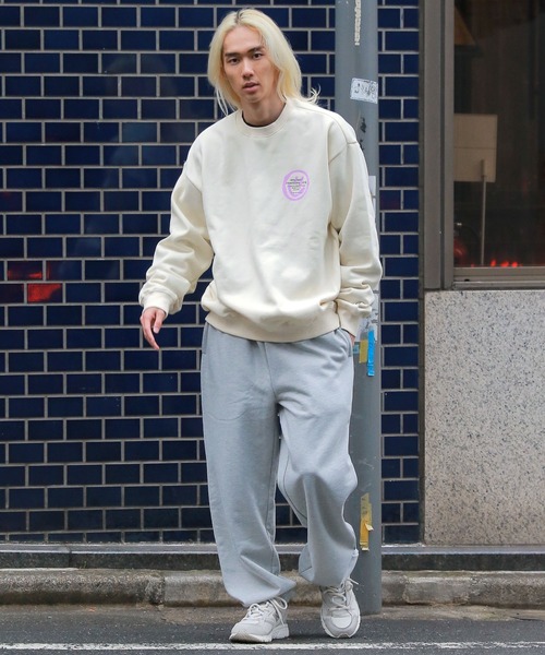 【セール】【UNISEX】ISTKUNST／ロゴスマイリープルオーバー（裏起毛） 2168682（スウェット）｜ISTKUNST（イストクンスト）