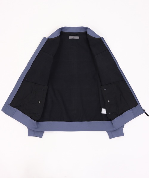 GIORDANO（ジョルダーノ）の「[ GIORDANO ] ソフトシェルブルゾン | 撥水/ストレッチ/防風/裏地フリース  (ユニセックス)（ブルゾン・レディース・ブラック/ブルー・MEDIUM/LARGE/X-LARGE）」の19枚目の写真