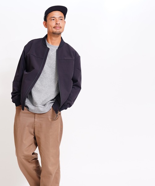 GIORDANO（ジョルダーノ）の「[ GIORDANO ] ソフトシェルブルゾン | 撥水/ストレッチ/防風/裏地フリース  (ユニセックス)（ブルゾン・レディース・ブラック/ブルー・MEDIUM/LARGE/X-LARGE）」の20枚目の写真