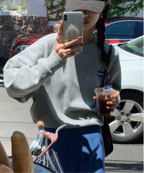 meJane(ミージェーン)の「BIGシルエットワッフルプルオーバー(Tシャツ/カットソー・レディース・ホワイト/ブラック/グレー・FREE)」の3枚目の写真