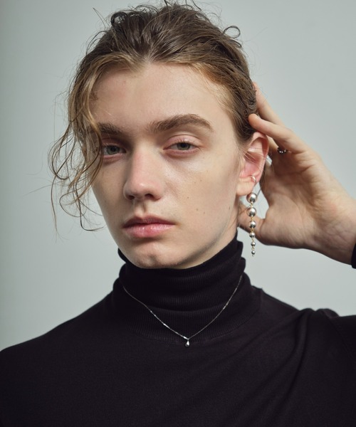 and cloud(アンドクラウド)の「Gradation Ball Chain Earring L / Single(イヤリング・レディース・シルバー系その他・FREE)」の5枚目の写真