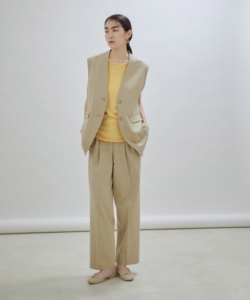 SALON adam et rope'（サロン アダム エ ロペ）の「【セットアップ対応・WEB限定】[洗える]イージーストレートパンツ（その他パンツ・レディース・チャコールグレー/ベージュ・FREE）」の9枚目の写真