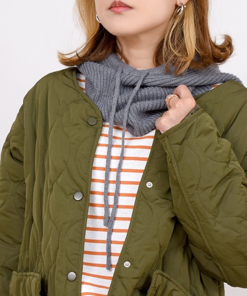 DAY CLOSET（デイ クローゼット）の「レディース 2WAYリブニットバラクラバ（ネックウォーマー/スヌード・メンズ・ライトグレー/ワインレッド/グレー/イエロー/ブラック/ネイビー/キャメル/ブラウン/レッド/アイボリー/グレイッシュベージュ・ONE SIZE）」の18枚目の写真