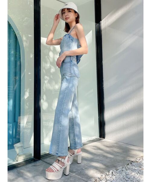 GYDA（ジェイダ）の「BACKリボンデニムロンパース（サロペット/オーバーオール・レディース・ライトブルー/インディゴブルー・SMALL/MEDIUM/X-SMALL）」の7枚目の写真