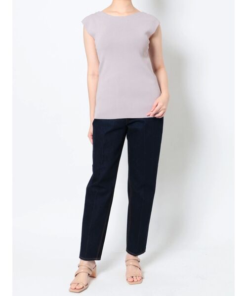 LAGUNAMOON（ラグナムーン）の「ミニマルボートネックニットプルオーバー（ニット/セーター・レディース・ブラック/アイボリー/ラベンダー・FREE）」の13枚目の写真