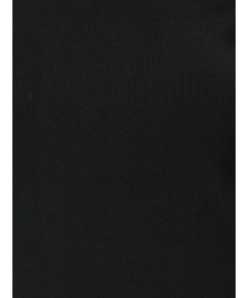 LAGUNAMOON（ラグナムーン）の「ミニマルボートネックニットプルオーバー（ニット/セーター・レディース・ブラック/アイボリー/ラベンダー・FREE）」の4枚目の写真