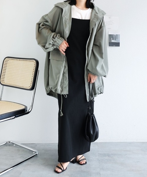 andme（アンドミー）の「スタンドカラーマウンテンパーカー（マウンテンパーカー・レディース・カーキ/アイボリー/ブラック/ベージュ・M）」の18枚目の写真