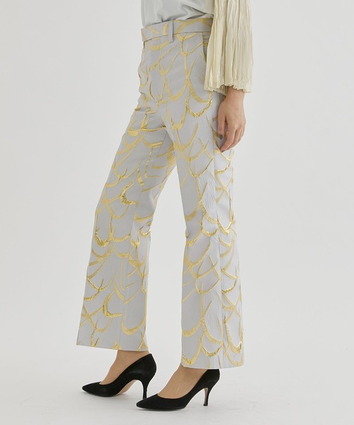 TOGA(トーガ)の「【TOGA/トーガ】Polyester jacquard pants/ポリエステルジャガードパンツ(その他パンツ・レディース・ブルー/ゴールド/ブラック・34)」の15枚目の写真