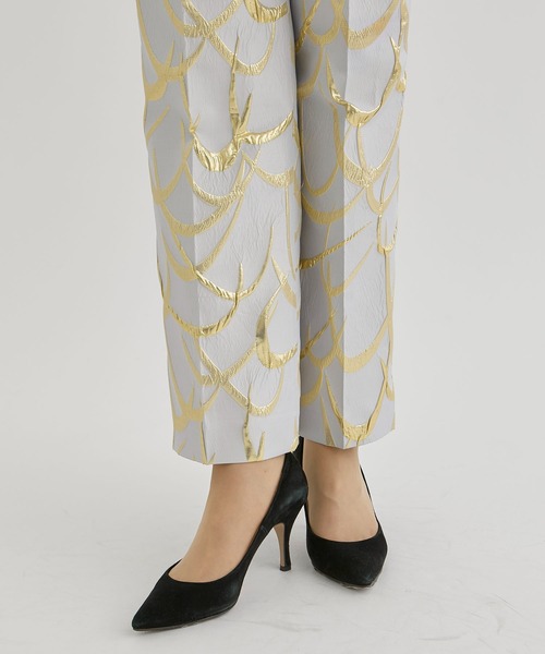 TOGA(トーガ)の「【TOGA/トーガ】Polyester jacquard pants/ポリエステルジャガードパンツ(その他パンツ・レディース・ブルー/ゴールド/ブラック・34)」の21枚目の写真