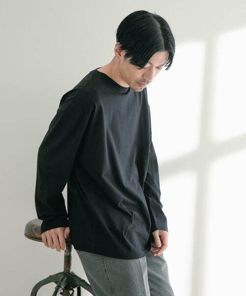ITEMS URBANRESEARCH（アイテムズ アーバンリサーチ）の「シルケットコットン ロングスリーブTシャツ（Tシャツ/カットソー・メンズ・ブラック/グレー/オフホワイト/グリーン・MEDIUM/LARGE）」の3枚目の写真