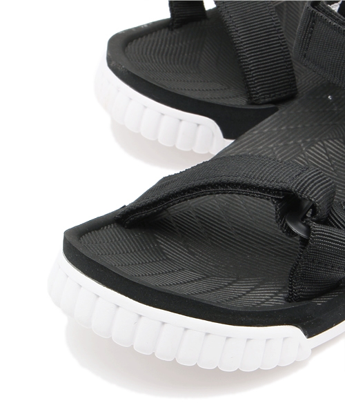 SHAKA(シャカ)の「SHAKA mono camper(サンダル・メンズ・ブラック/ホワイト・7/8/9)」の6枚目の写真