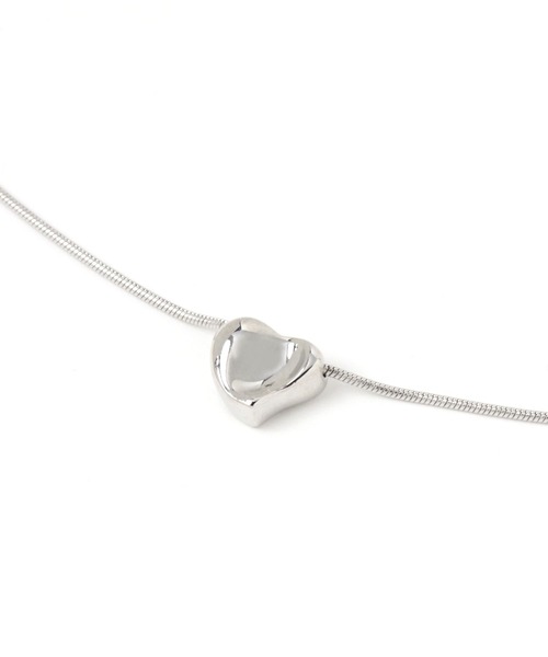 niko and...（ニコアンド）の「メタルハートトップネックレス（ネックレス・レディース・イエロー/グレー・0）」の2枚目の写真