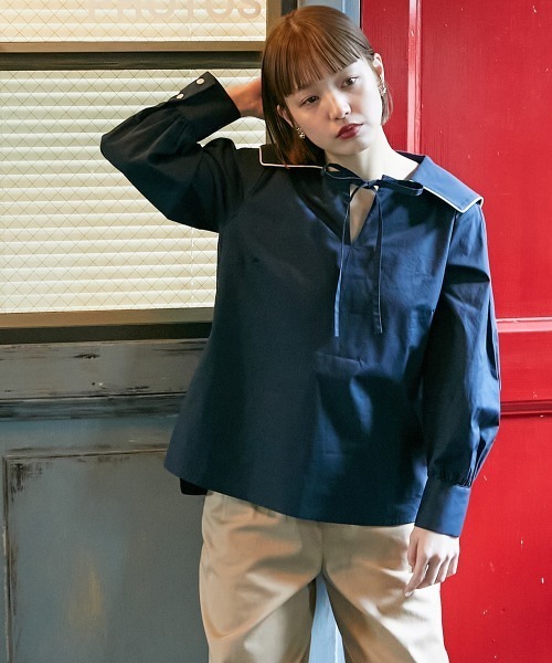 Le temps riche（ルタンリッシュ）の「【販売終了】セーラーカラーリボンブラウス　＜Le temps riche＞（シャツ/ブラウス・レディース・ネイビー/ブルー・L/S/M/LL）」の2枚目の写真