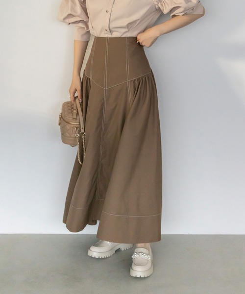 RANDA（ランダ）の「ステッチデザインギャザースカート（スカート・レディース・ブラック/ブラウン/クリーム・0/1）」の2枚目の写真