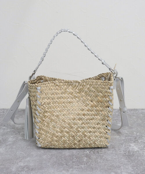 fredy emue(フレディエミュ)の「2wayスクエアカゴショルダーバッグ(ショルダーバッグ・レディース・キャメル/シルバー・FREE)」の18枚目の写真