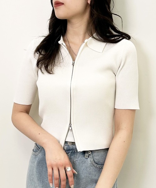 INGNI（イング）の「襟付フロントジップ半袖ニットカーディガン（カーディガン/ボレロ・レディース・オフホワイト/ブラック/グリーン/ブルー/オレンジ・M）」の6枚目の写真