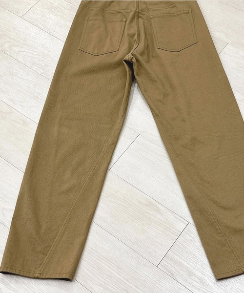 KIIT(キート)の「KIIT キート / SENTER SLIT PANTS センタースリットパンツ / KIP-P93B-005(チノパンツ・メンズ・カーキ/チャコール・1/2/3)」の8枚目の写真