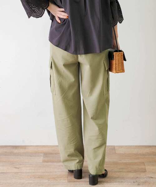URBAN RESEARCH Sonny Label(アーバンリサーチサニーレーベル)の「ストレートカーゴパンツ(カーゴパンツ・レディース・カーキ/ベージュ・36/38)」の6枚目の写真