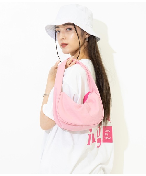 ANAP(アナップ)の「ナイロンハンドバック(ハンドバッグ・レディース・ブラック/ピンク/グリーン・FREE)」の15枚目の写真